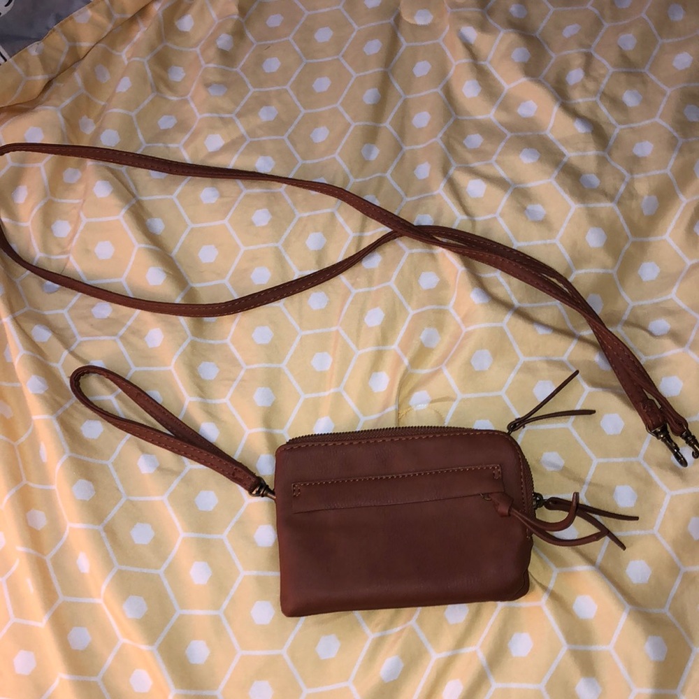 universal thread purse